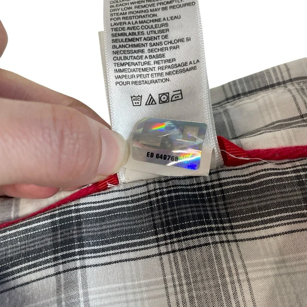 The North Face Men's Plaid Short Sleeve Button Down (LG)‎ Outdoor